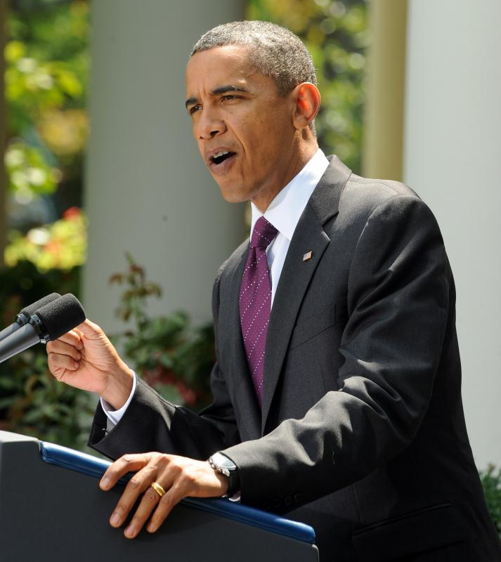 Obama Presses For Campaign Reform