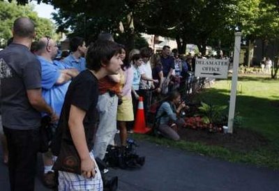 spectators and journalists